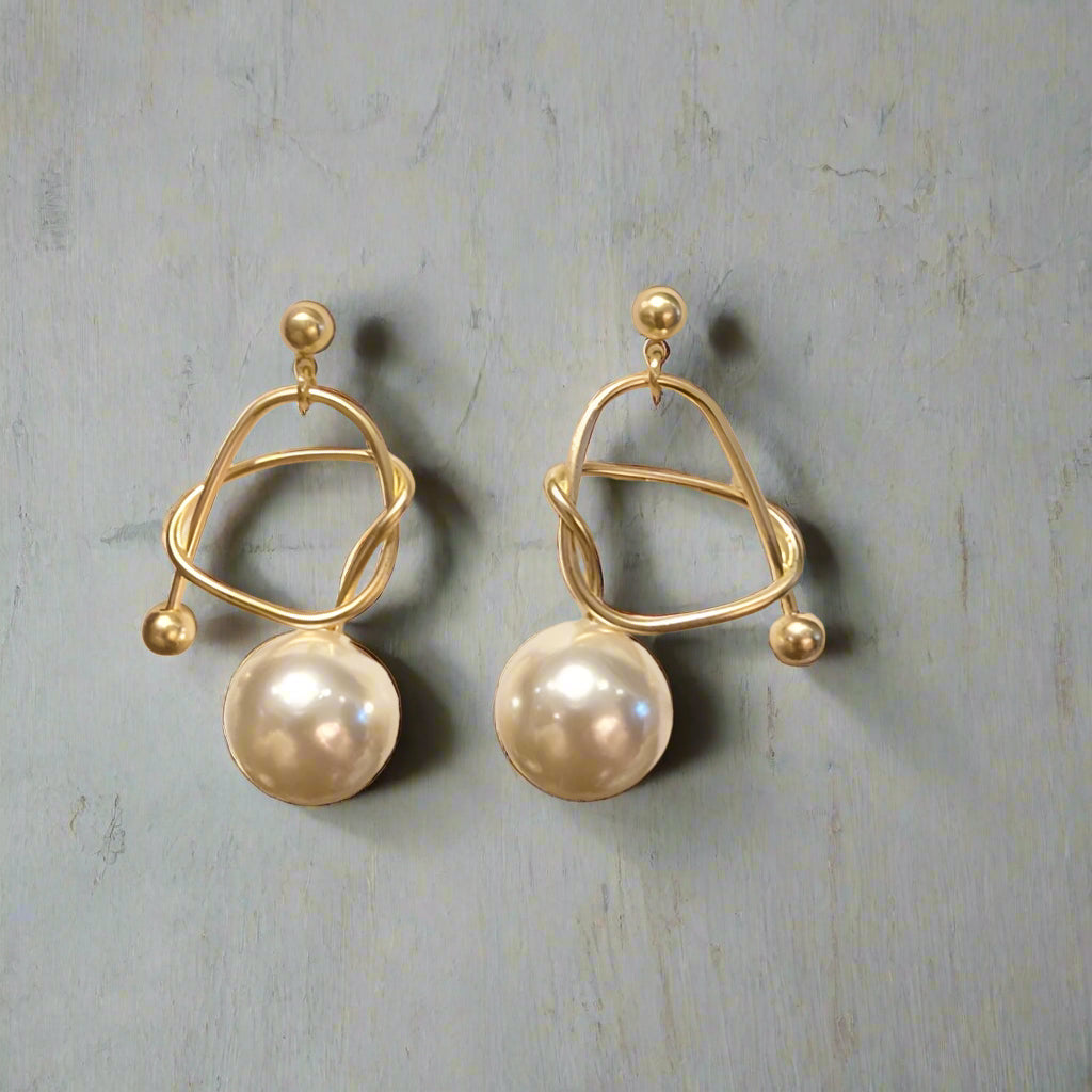 Vera Pearl Drop Earrings - Modern Art, Wearable Glow - 27 Trendstore