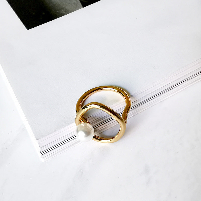 Aurora Pearl Ring- Where Modern Art Meets Style - 27 Trendstore