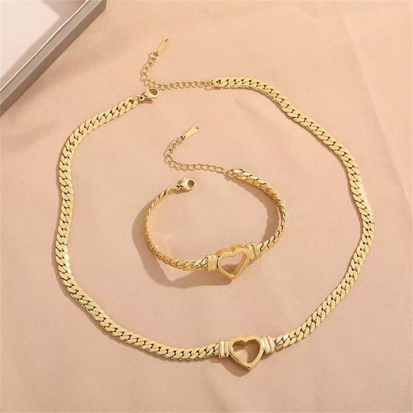 Love Chain Bold Necklace Bracelet - 27 Trendstore