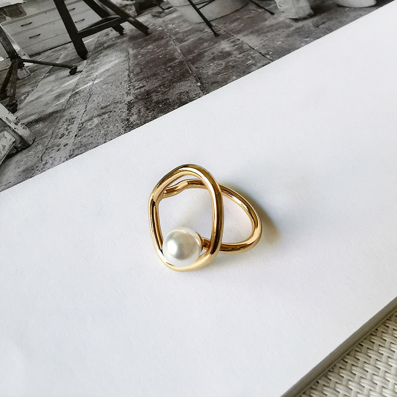 Aurora Pearl Ring- Where Modern Art Meets Style - 27 Trendstore