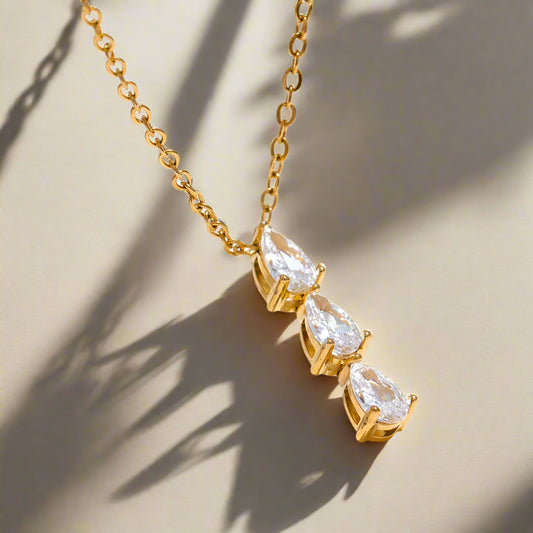 Celina Teardrop Pendant Necklace – 18K Gold Plated Stainless Steel Delicate Zirconia Jewelry