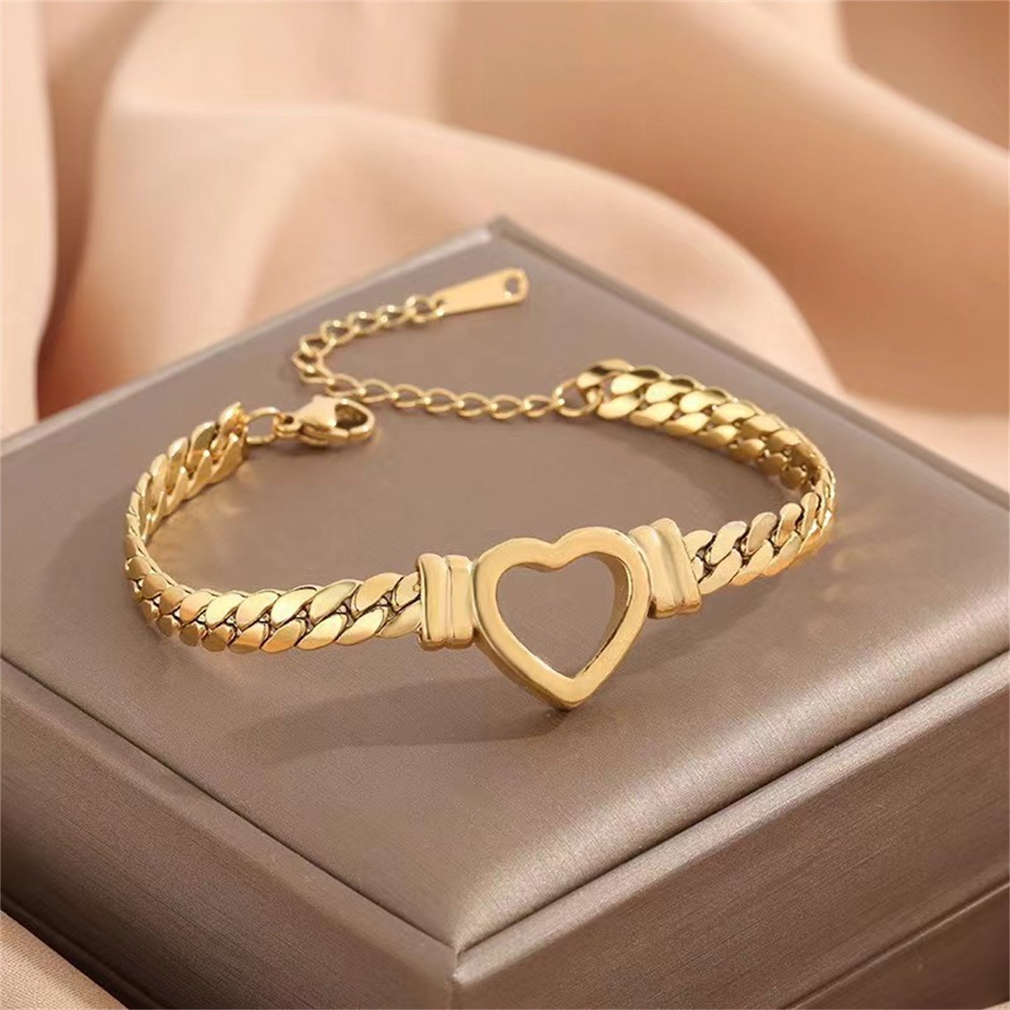 Love Chain Bold Necklace Bracelet - 27 Trendstore